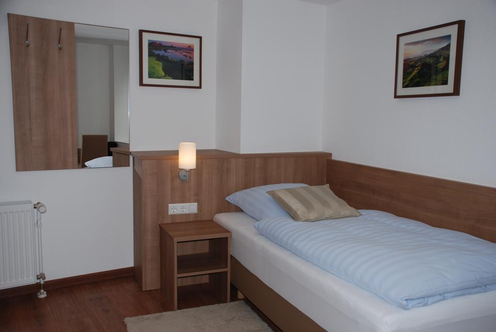 Hotel Rest Inn 브레텐 객실 사진